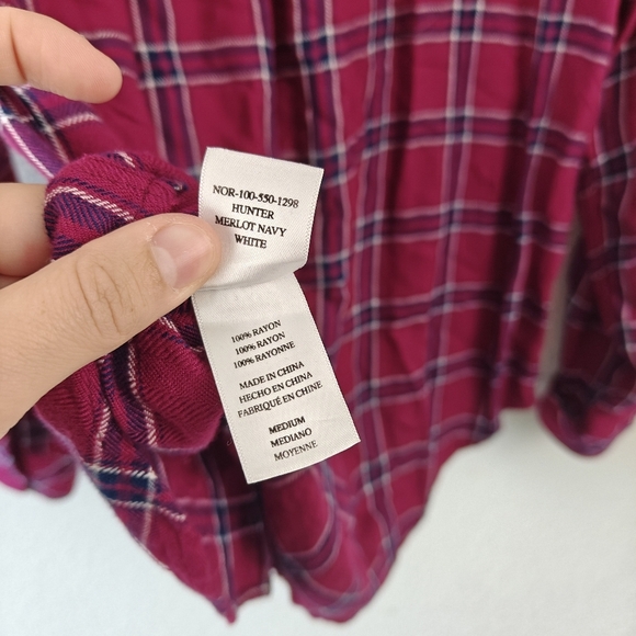 Rails Hunter Plaid Button Down Long Sleeve Shirt In Cranberry Size M - Picture 12 of 12